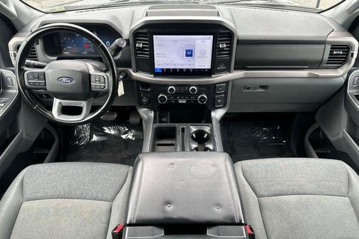 Black Metallic 2025 Ford F-150 XLT