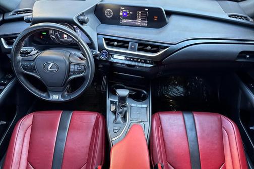 2021 Lexus UX 250h F Sport