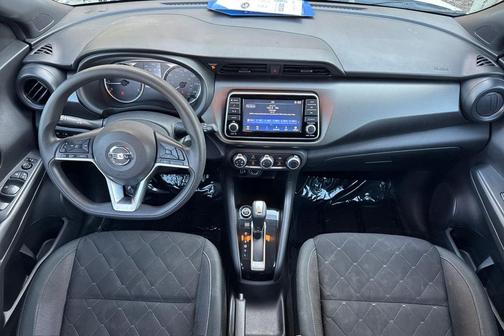 2020 Nissan Kicks S