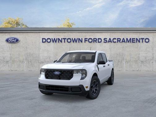 Oxford White 2025 Ford Maverick XLT
