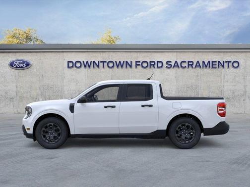 Oxford White 2025 Ford Maverick XLT