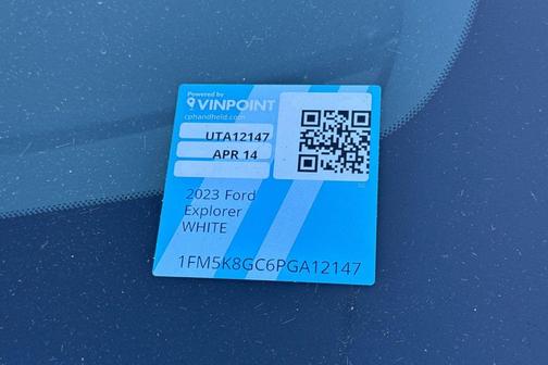 Star White Metallic Tri-Coat 2023 Ford Explorer ST