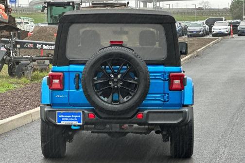 2022 Jeep Wrangler Unlimited 4xe Sahara