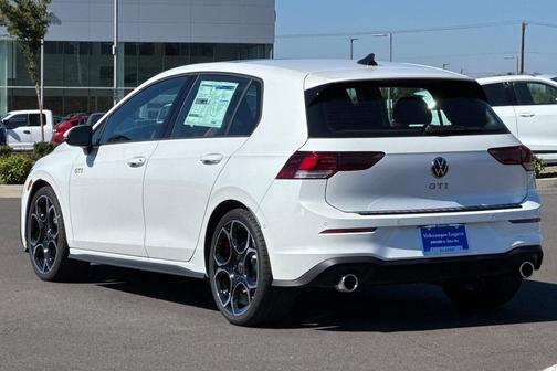 2025 Volkswagen Golf GTI 2.0T S DSG