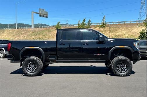 2022 GMC Sierra 2500 AT4