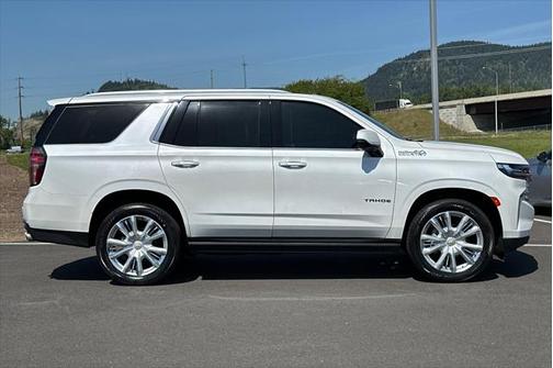 2022 Chevrolet Tahoe 4WD High Country