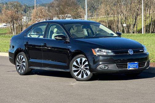 2013 Volkswagen Jetta Hybrid SEL Premium
