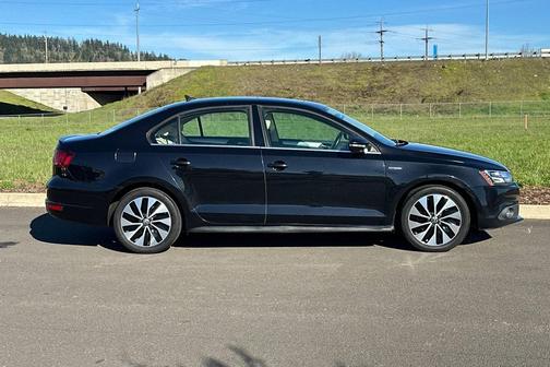 2013 Volkswagen Jetta Hybrid SEL Premium