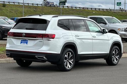 2026 Volkswagen Atlas 2.0T SE