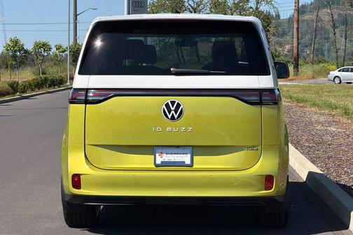 Pomelo Yellow 2025 Volkswagen ID. Buzz 1st Edition with 4MOTION