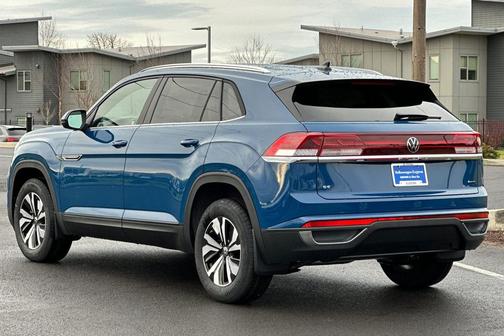 2025 Volkswagen Atlas Cross Sport 2.0T SE