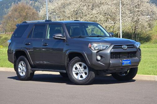 Magnetic Gray Metallic 2020 Toyota 4Runner SR5 Premium