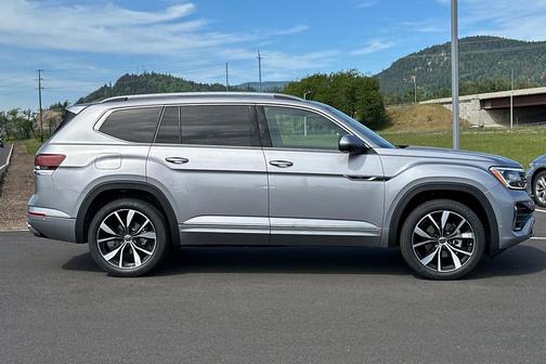 2025 Volkswagen Atlas 2.0T SEL Premium R-Line 4MOTION