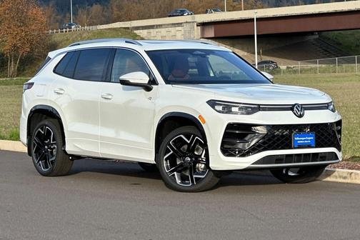 2026 Volkswagen Tiguan 2.0T SEL R-Line 4MOTION