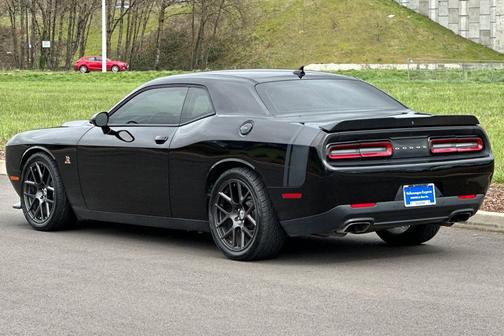 2016 Dodge Challenger R/T Scat Pack