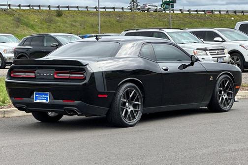 2016 Dodge Challenger R/T Scat Pack