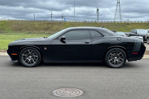 2016 Dodge Challenger R/T Scat Pack