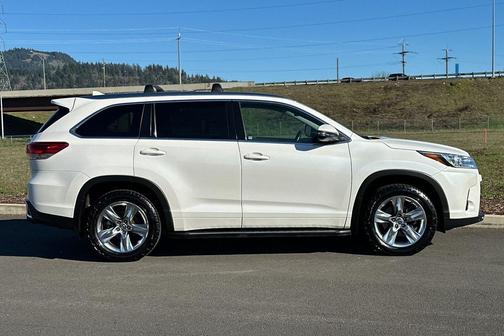 2018 Toyota Highlander Limited