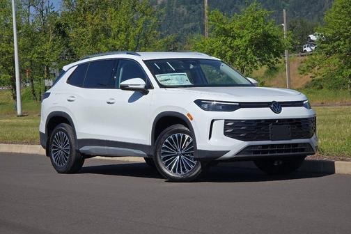 pure white 2026 Volkswagen Tiguan 2.0T S 4MOTION