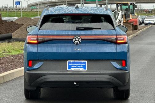 Mountain Lake 2026 Volkswagen ID.4 AWD Pro