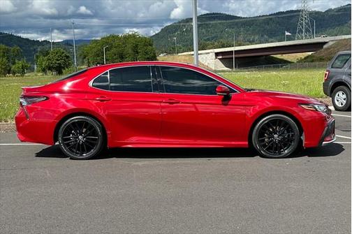 2021 Toyota Camry XSE