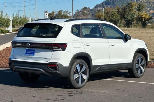 2025 Volkswagen Taos 1.5T S