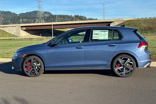 2026 Volkswagen Golf GTI 2.0T SE DSG