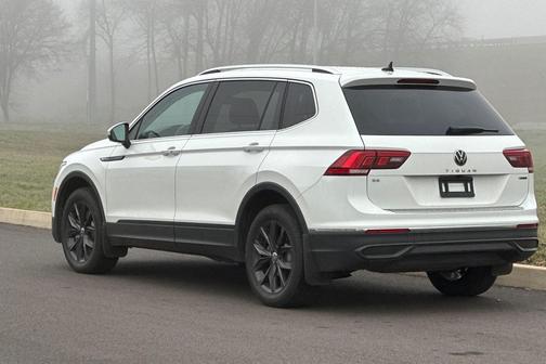 2024 Volkswagen Tiguan 2.0T SE 4MOTION