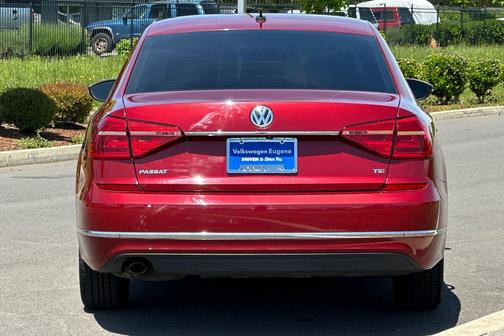 Fortana Red 2016 Volkswagen Passat 1.8T S