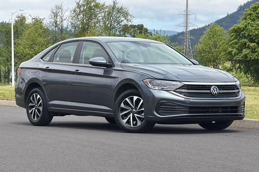 Platinum Gray Metallic 2024 Volkswagen Jetta 1.5T S