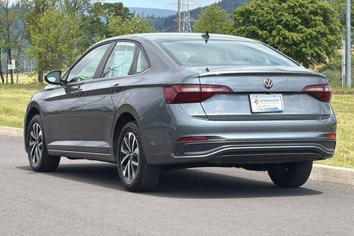 Platinum Gray Metallic 2024 Volkswagen Jetta 1.5T S