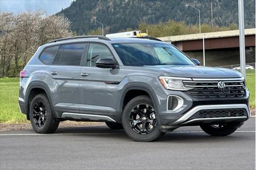 2025 Volkswagen Atlas 2.0T Peak Edition