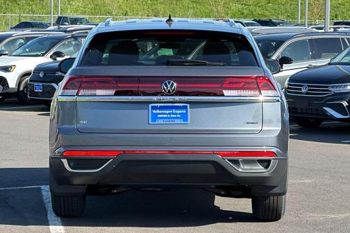 2025 Volkswagen Atlas Cross Sport 2.0T SE