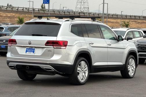 2018 Volkswagen Atlas 3.6L SEL Premium