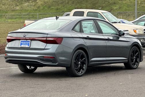 2026 Volkswagen Jetta 1.4T SE