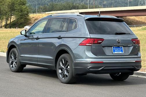 2024 Volkswagen Tiguan 2.0T SE 4MOTION