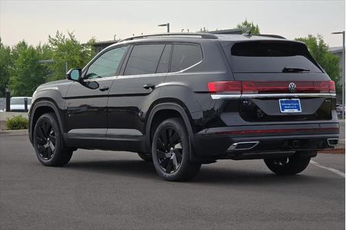 2025 Volkswagen Atlas 2.0T SE w/Technology 4MOTION