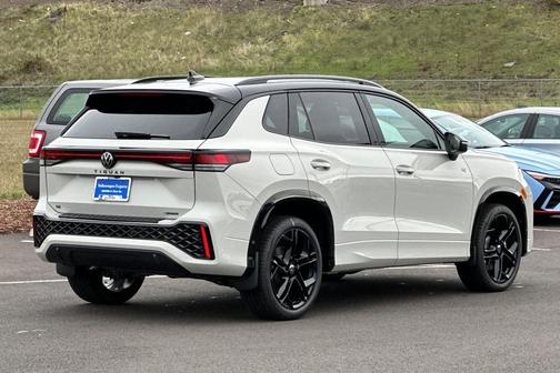 2025 Volkswagen Tiguan 2.0T SE R-Line Black 4MOTION