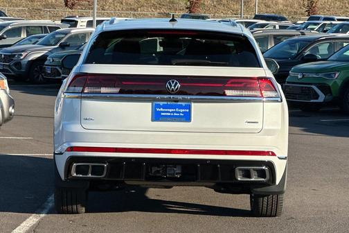 2026 Volkswagen Atlas Cross Sport 2.0T SEL Premium