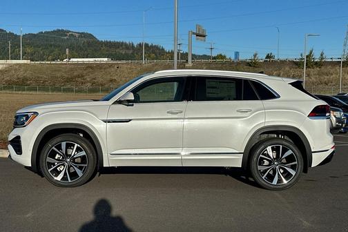 2026 Volkswagen Atlas Cross Sport 2.0T SEL Premium