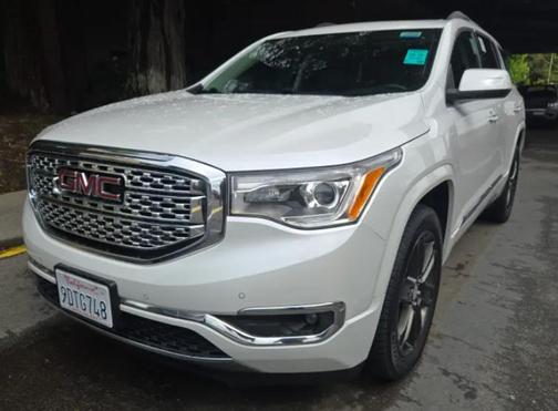 White Frost Tricoat 2019 GMC Acadia Denali