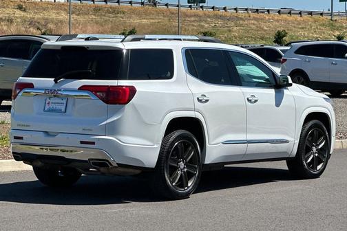 White Frost Tricoat 2019 GMC Acadia Denali