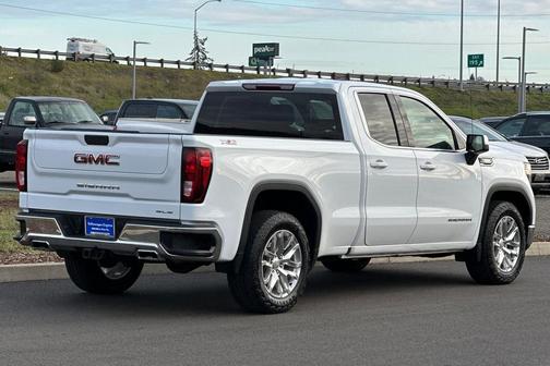 2022 GMC Sierra 1500 SLE