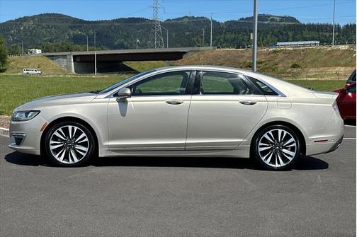 2017 Lincoln MKZ Reserve I