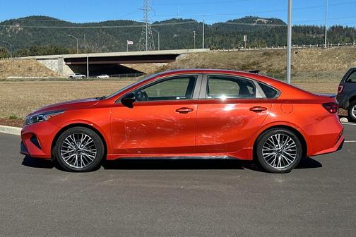 2022 Kia Forte GT-Line