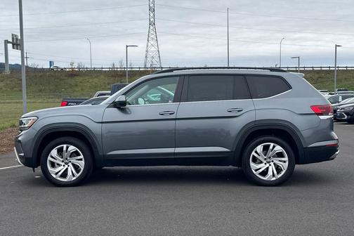 2023 Volkswagen Atlas 3.6L SE w/Technology