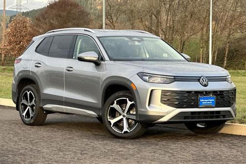 Pyrite Silver Metallic 2025 Volkswagen Tiguan 2.0T SE 4MOTION SUV