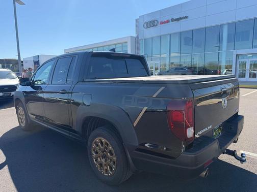 2022 Honda Ridgeline Black