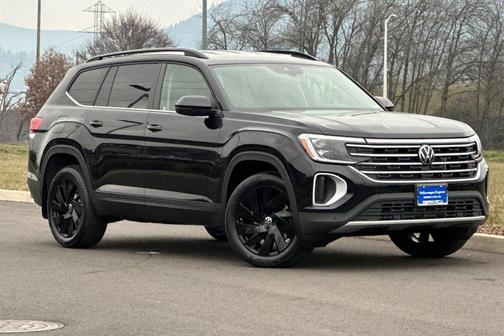 Deep Black 2026 Volkswagen Atlas 2.0T SE w/Technology 4MOTION SUV