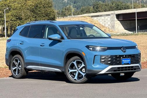 2025 Volkswagen Tiguan 2.0T SE 4MOTION